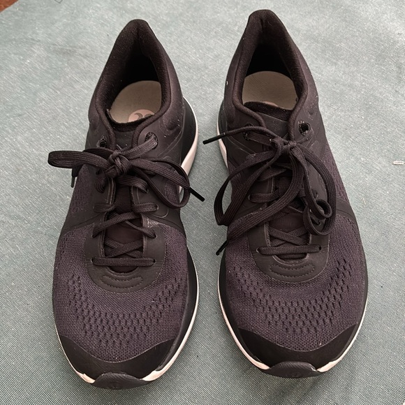 Lululemon W Chargefeel Workout Low women’s size 8.5 - Picture 6 of 8